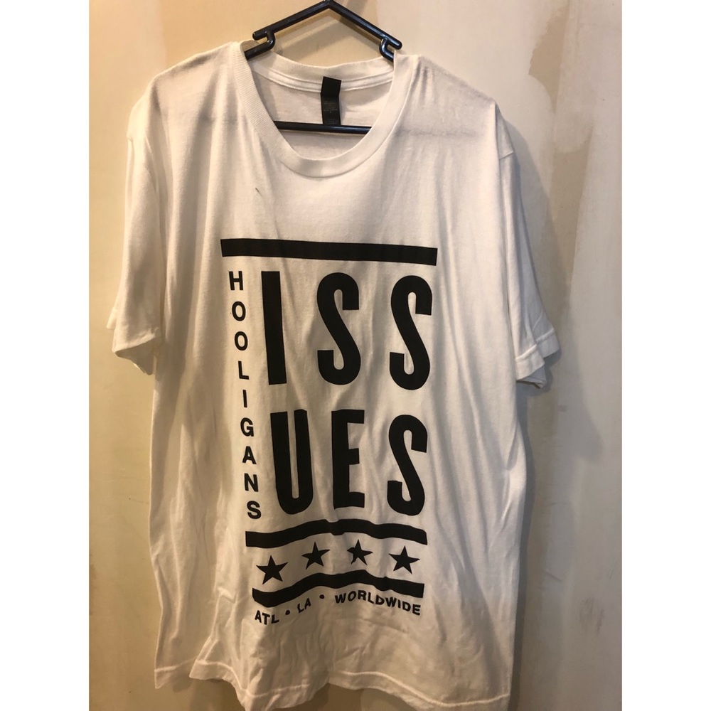issues band tee